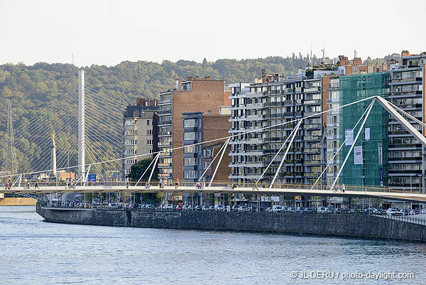 Liège - passerelle sur la Meuse